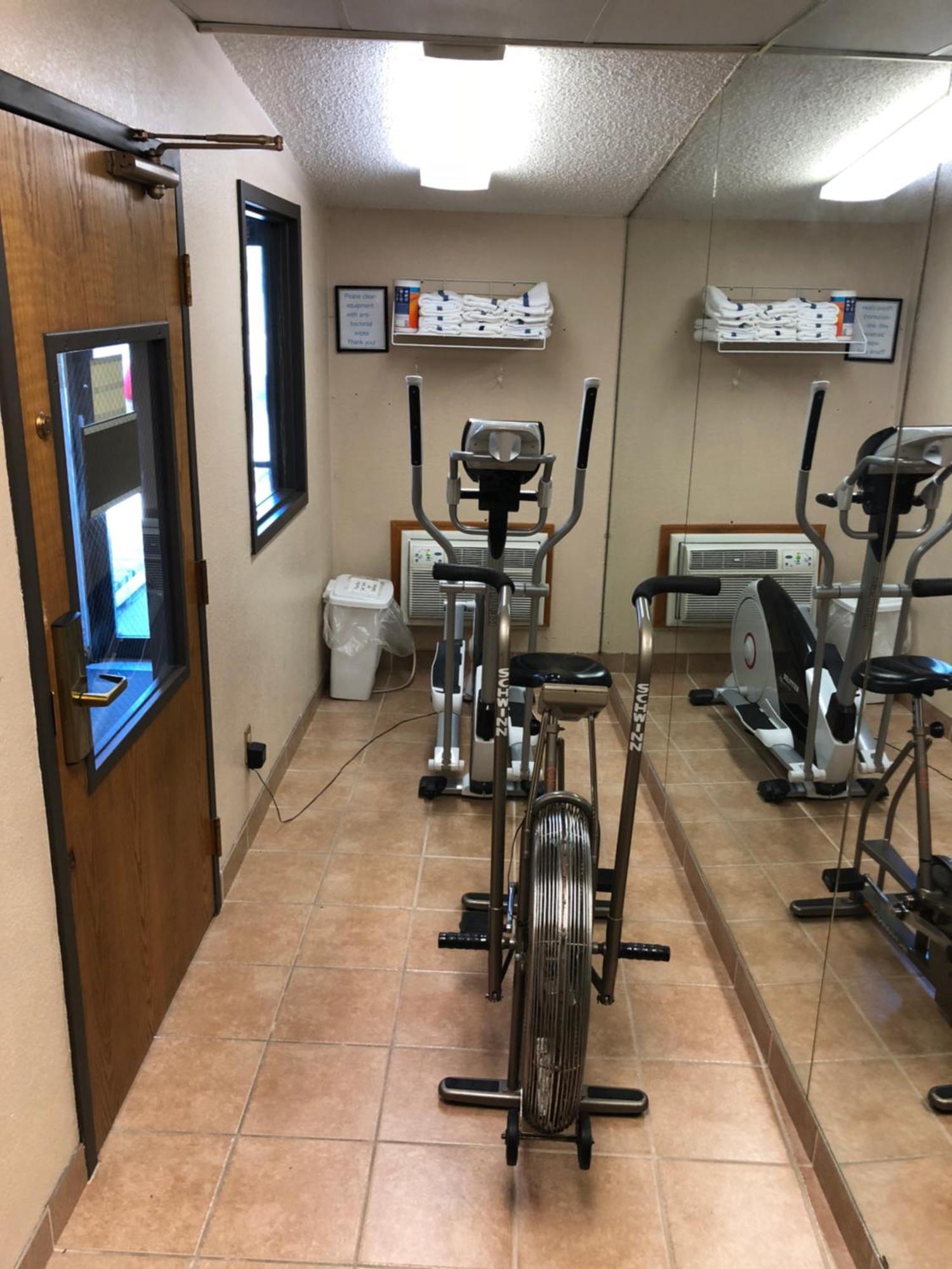 Motel Super 8 By Wyndham North Platte Esterno foto